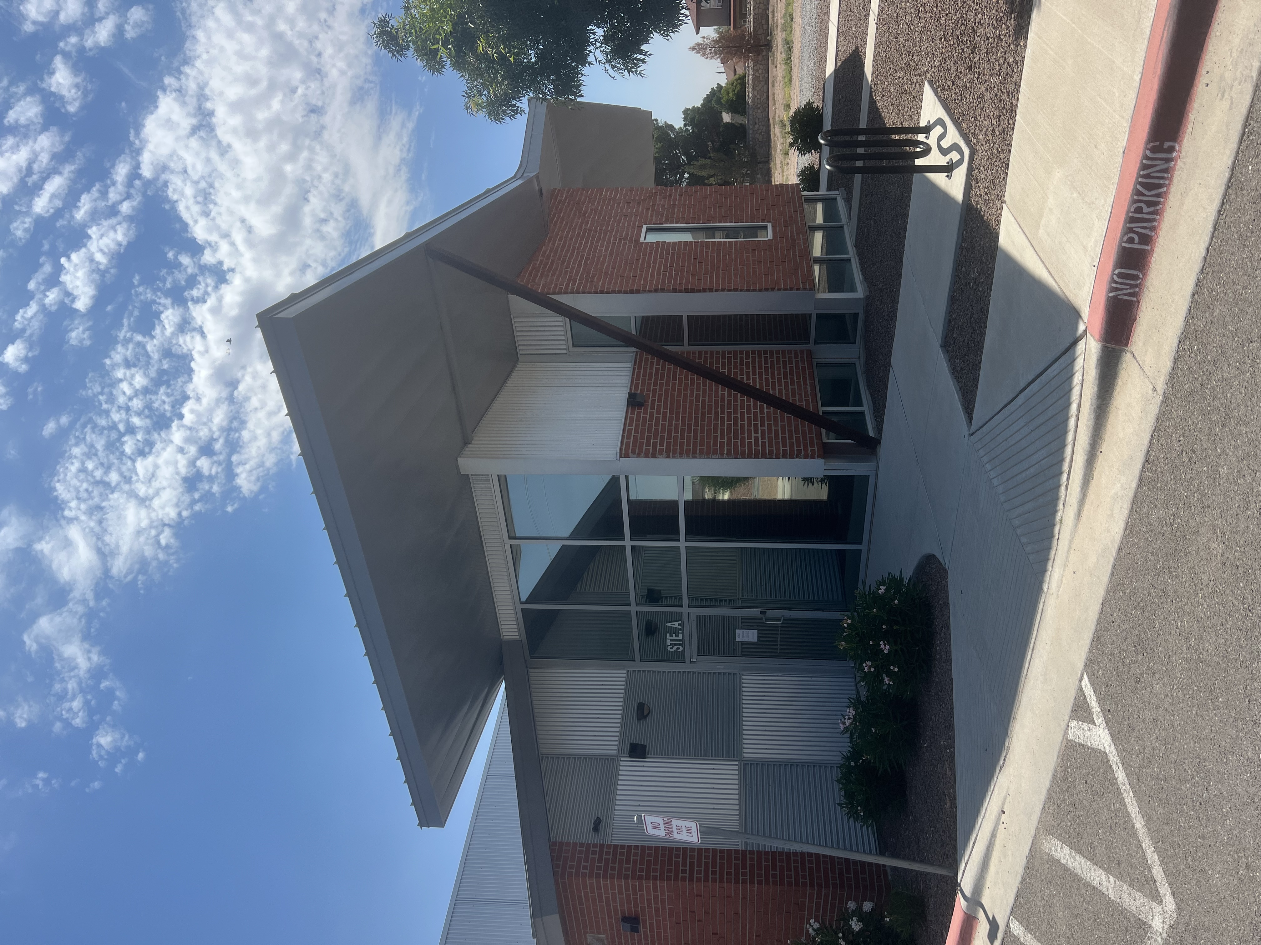 McCombs Medical Plaza