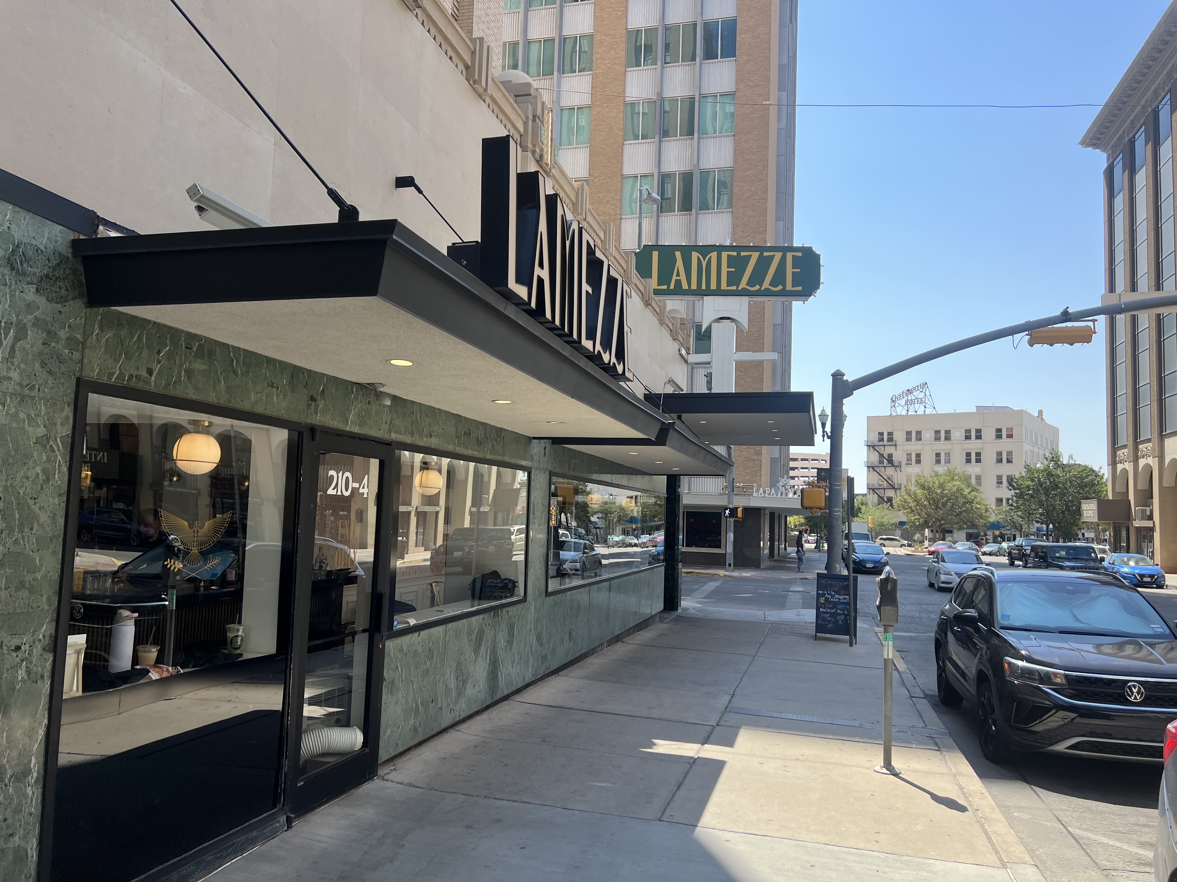 Mayer’s Glass hero 1